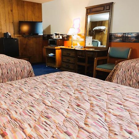Love Hotels Voyageur By Oyo At International Falls Mn Esterno foto